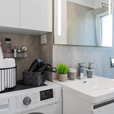 Appartement Lavandei 2 - Garden & Terrace Timişoara